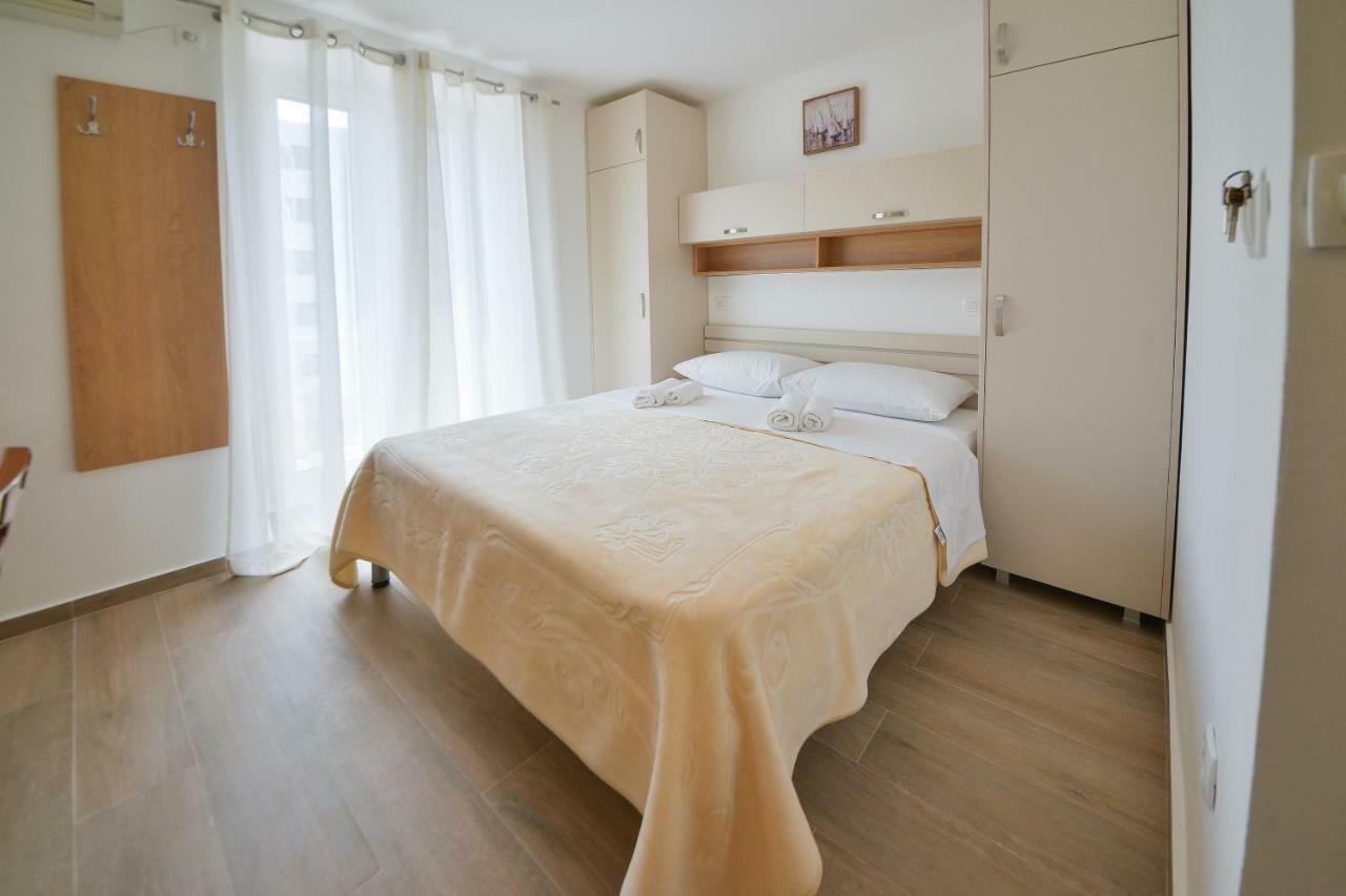 Apartmani Ljubo Rafailovic 2 Rafajlovići Extérieur photo