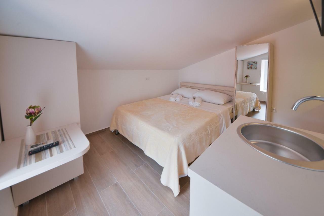 Apartmani Ljubo Rafailovic 2 Rafajlovići Extérieur photo