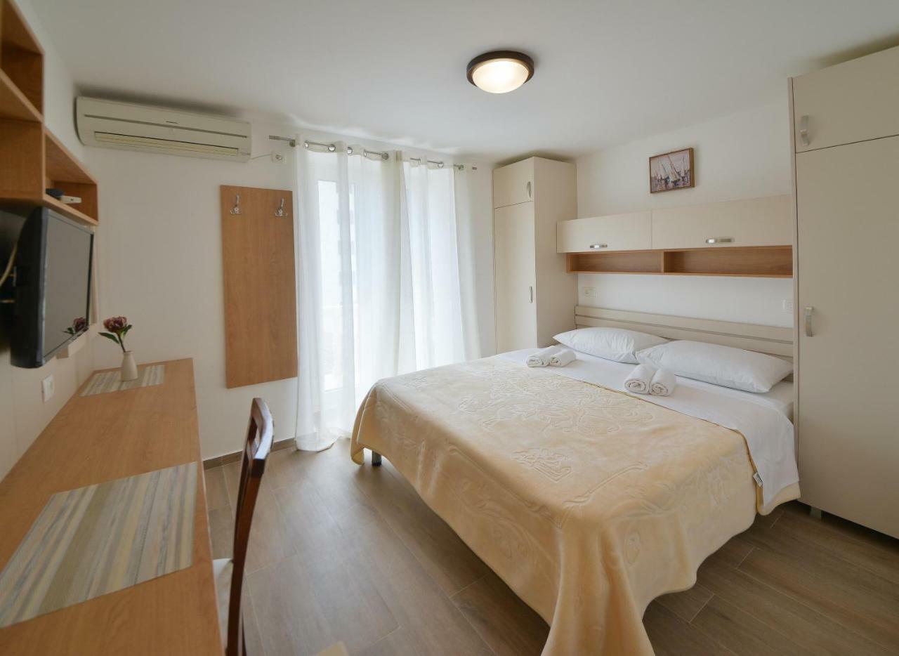Apartmani Ljubo Rafailovic 2 Rafajlovići Extérieur photo